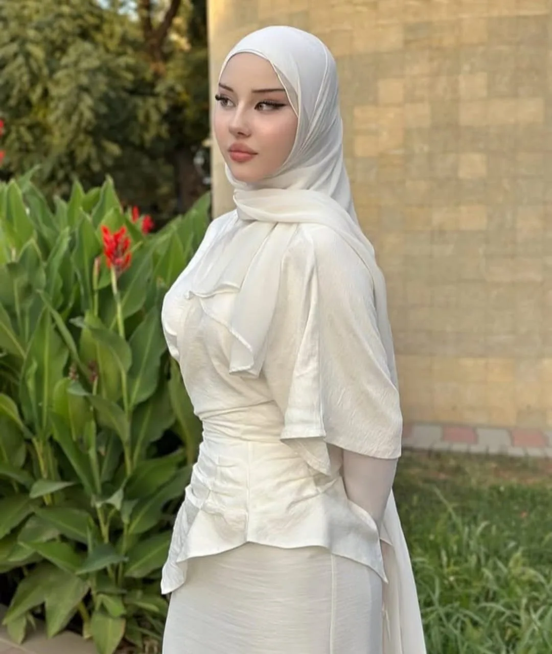Defne - Arnavutköy Escort