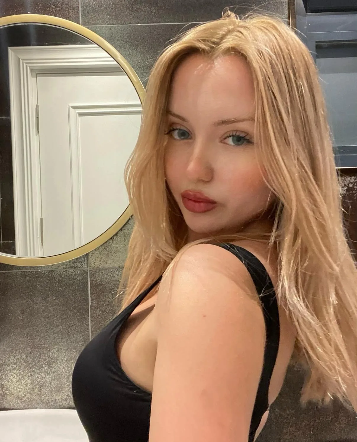 Eda - Arnavutköy Escort
