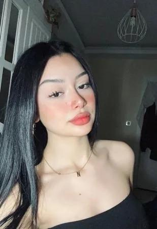 Melike - Arnavutköy Escort
